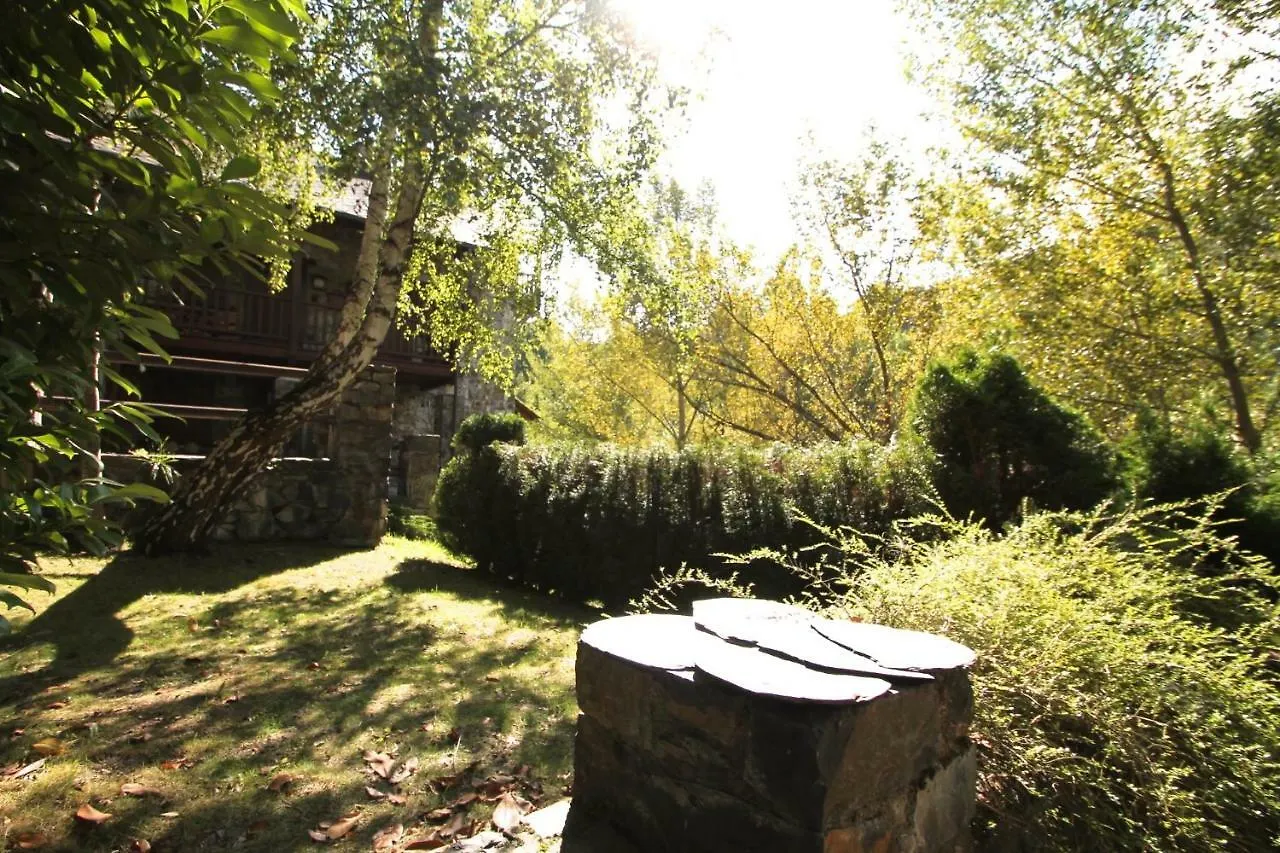 Apartamento Pleta Aldosa, Casa rustica con chimenea y jardin, Zona Vallnord La Massana 0*,  Andorra