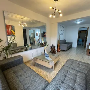Tu Hogar En La Eterna Primavera , Medellín Colombia